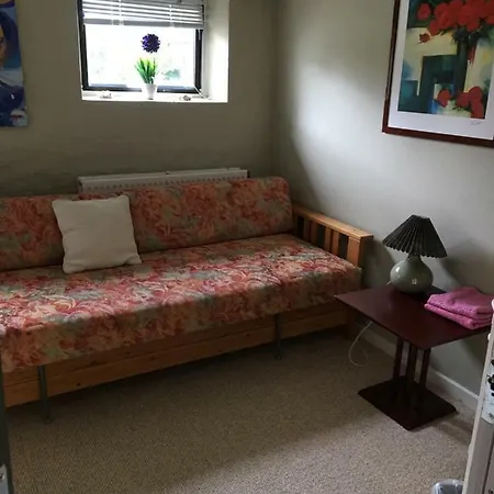 Oda ve Kahvaltı Bb Nybo *