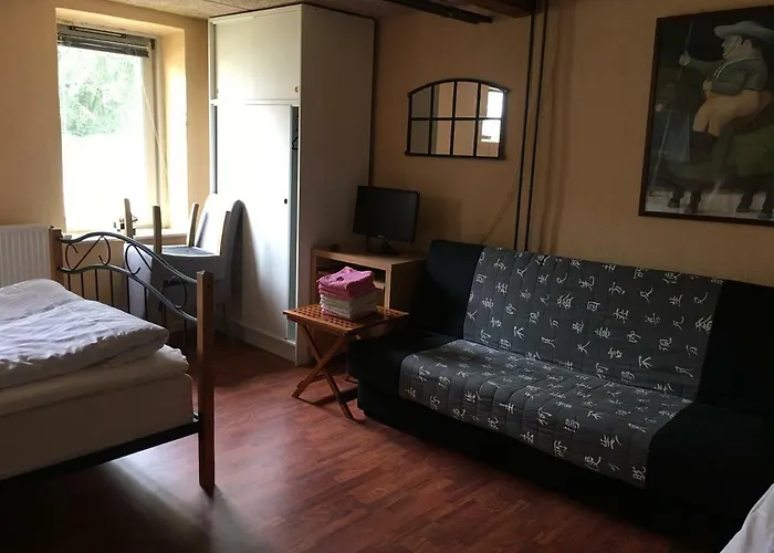 Bb Nybo Bed & Breakfast *